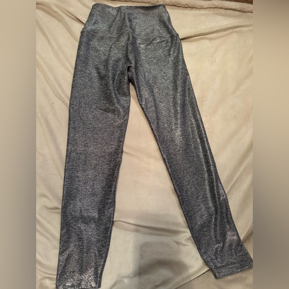 Beyond Yoga Heathered Gray Shine Leggings, small - Picture 3 of 7